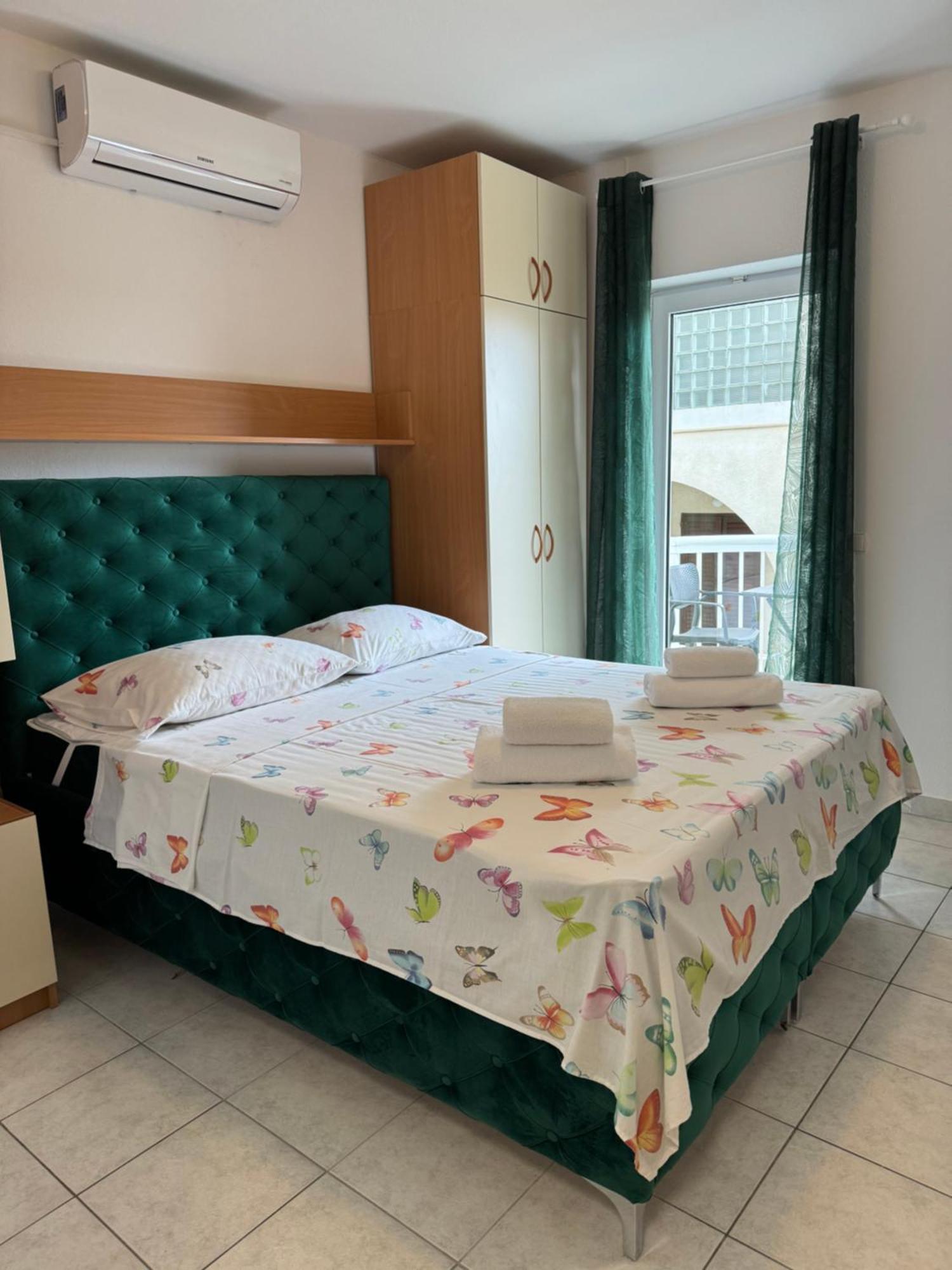 באסקה וודה House 100M From The Beach With Free Parking And Breakfast מראה חיצוני תמונה