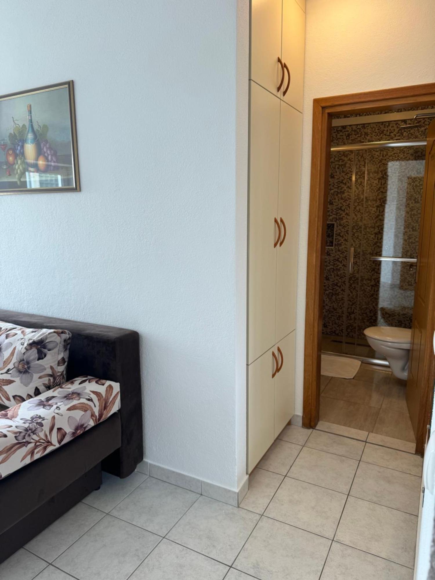 באסקה וודה House 100M From The Beach With Free Parking And Breakfast מראה חיצוני תמונה
